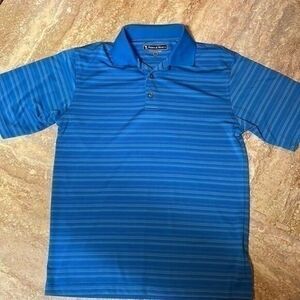 Pebble Beach man’s performance golf polo shirt. Size S.